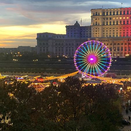 Chic Apartment Piata Constitutiei - View From The Balcony To The Palace Of Parliament Bucarest Extérieur photo